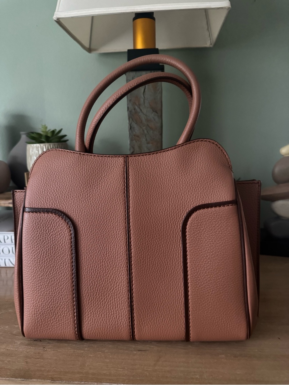 Beautiful Tod's Medium Sella Satchel in Camel Pebbled Leather with Piping